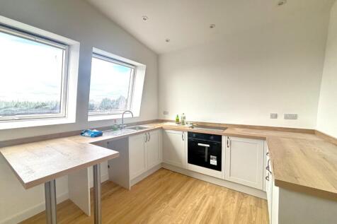 Kitchen_1.jpeg