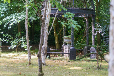 1318671-12-687a4d...