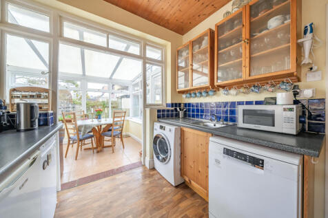 Kitchen/Conservatory