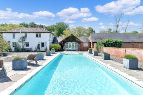 Caxton Road, Great Gransden, Sandy, Cambridgeshire, SG19. 7 bedroom detached house for sale