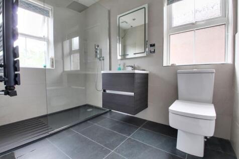 10, East Causeway Vale, Adel, Leeds. photo 4