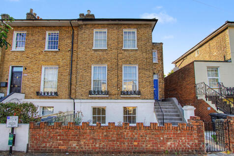 Flat A, 9 Stamford Road, Hackney, London, N1 4JP