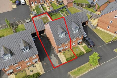 14 Spitfire Road (35 of 35).jpg