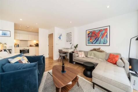 Living Area/Kitchen