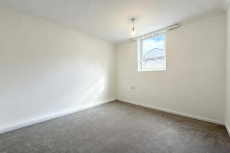 Willow Court, Exeter photo 5