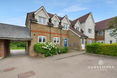 Wigeon Road, Iwade - Front