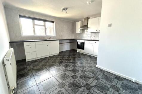 Stevens Close, Canvey Island photo 3