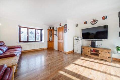 67482cfd3fce7-l-1219087 (2)