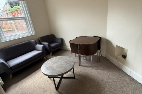 Priory Road, Exeter photo 4