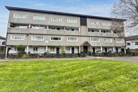 41 Raccoon Way, Hounslow, Middlesex, TW4 7PL