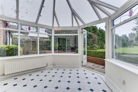 Oxshott Way, Cobham, Surrey, KT11 photo 4