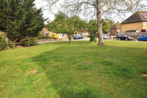 Communal grounds.JPG