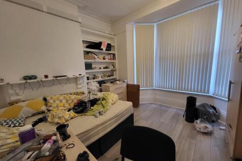 Flat 3, 10 Dale Street, Leamington Spa, CV32 5HJ photo 2