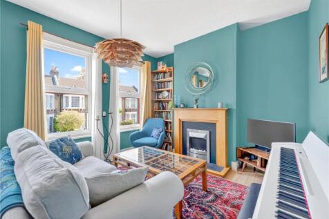 London, E17 - property photo