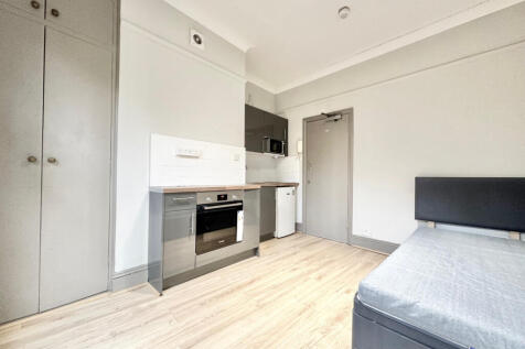 Lyncroft House, NW6