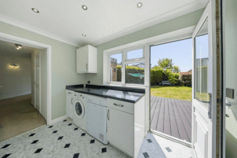 KITCHEN ONE