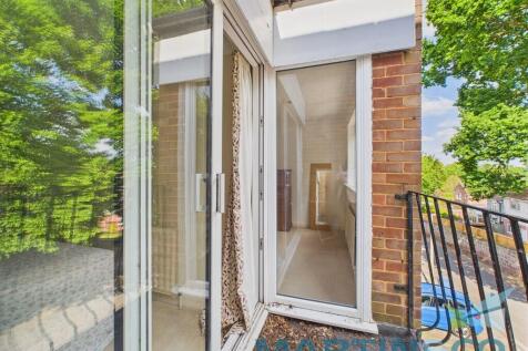 CAM01870G0-PR0168...