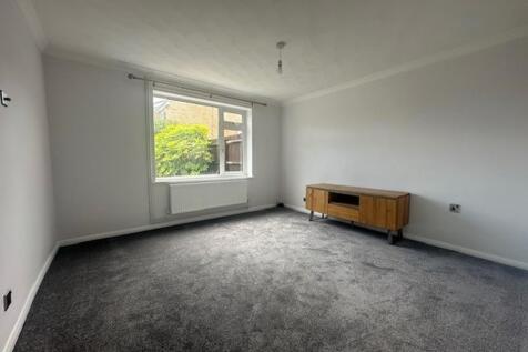 Lynford Way, Rushden, NN10 photo 3
