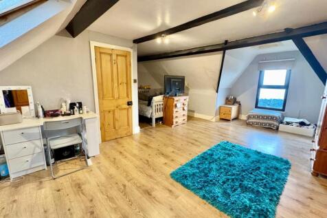 PHOTO-2025-08-01-09-06-56 (9).jpg