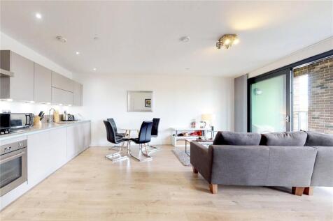 Reception/Kitchen