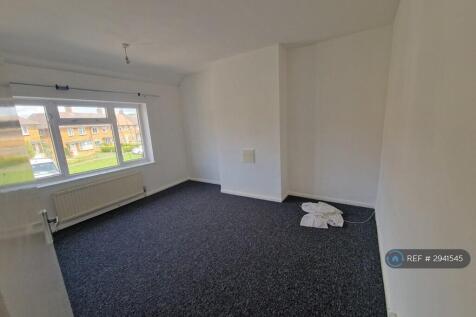 Coates Way, Watford, WD25 photo 3