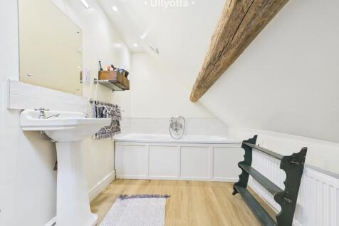 Loft Room Ensuite