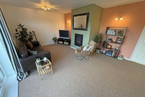 Living room A1.jpg