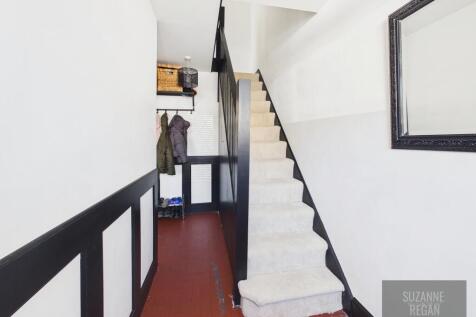 CAM05192G0-PR0348-STILL014