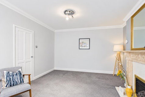 Clarendon Square, Leamington Spa, CV32 5QY photo 3