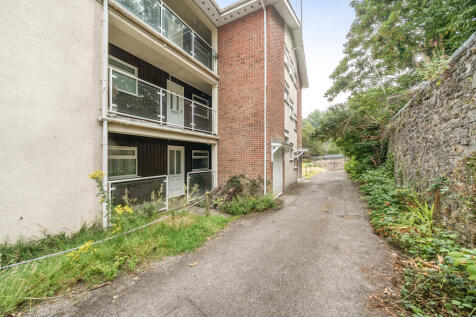 1329303-12-688105...