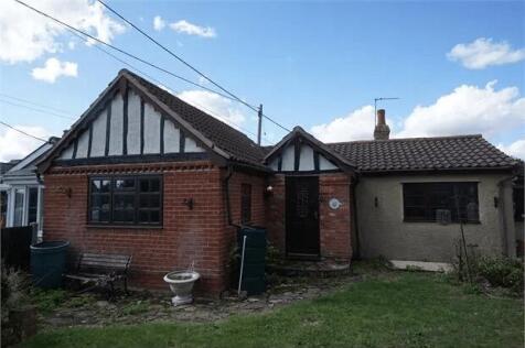 2 bedroom Semi Detached Bungalow for rent