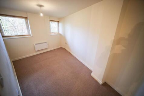 Hamnett Court, Birchwood, WA3 photo 5