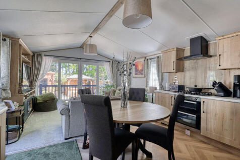Kitchen/Diner/Lounge