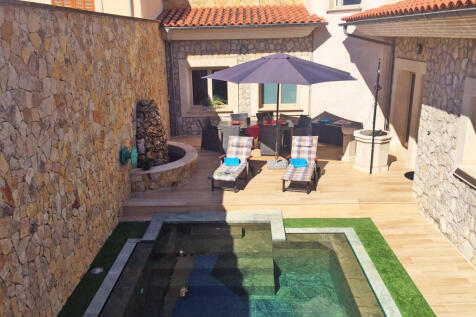 Splendid house with poll in Sa Pobla