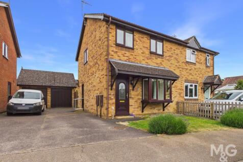 Bury St Edmunds, IP30 - property photo