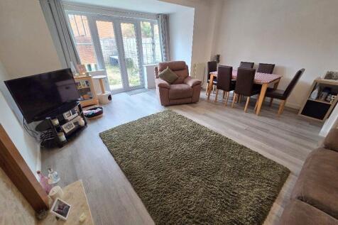 Oakhurst, Swindon photo 3