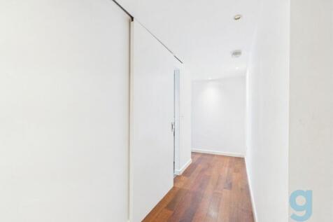 Old Hall Street, Beetham Tower, L3 photo 3