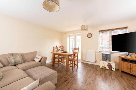 Sitting/Dining Room