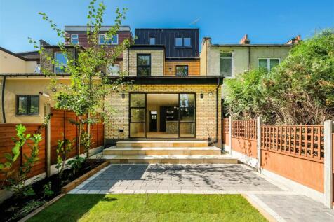 169 Peterborough Road-58.jpg