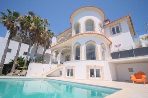 Exterior and Pool (1