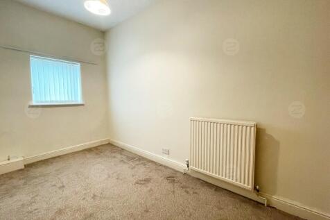 Flint Street, Manchester, Greater Manchester, M43 7HA photo 5