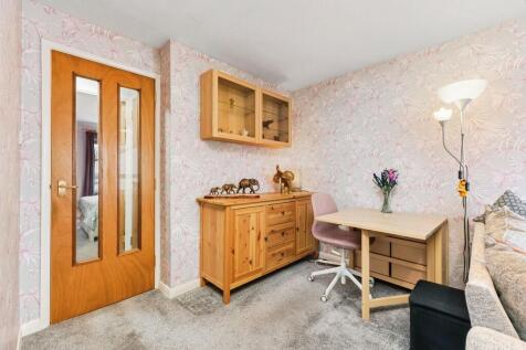 b23300ad-70 20Lim...