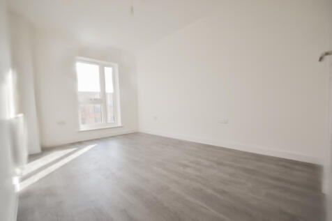 Heriot Road, RM13 photo 5