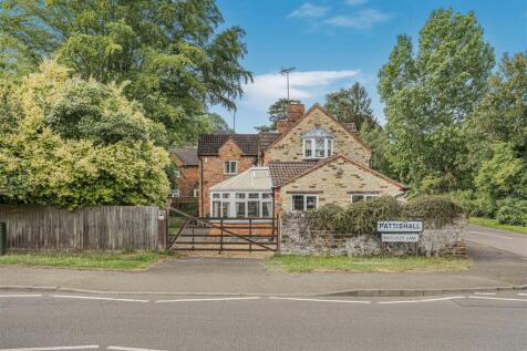 Vale Cottage, 4 Butchers Lane, Pattishall