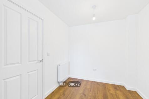 Folkestone Close, Bourne, PE10 0BG photo 4