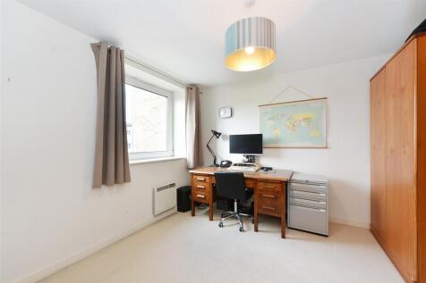 Berglen Court (12).JPG