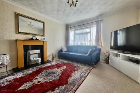 Dovecote, Yate, Bristol photo 5