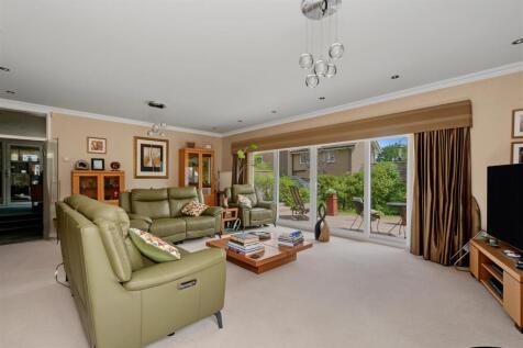 Sitting Room_3.jpeg