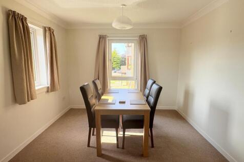 Dining room 1