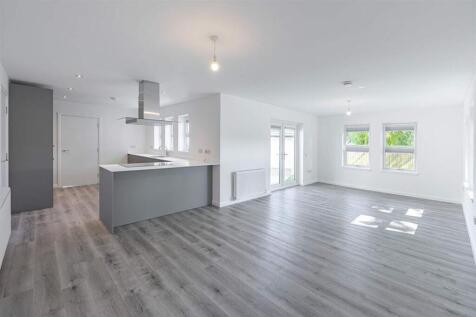 Living/Kitchen/Dining Area